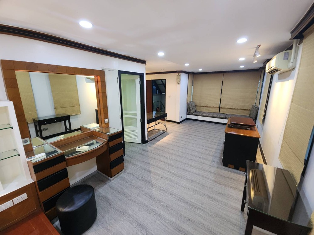 For RentTownhomeSukhumvit, Asoke, Thonglor : Townhome for rent Pridi Banomyong 26 Sukhumvit 71