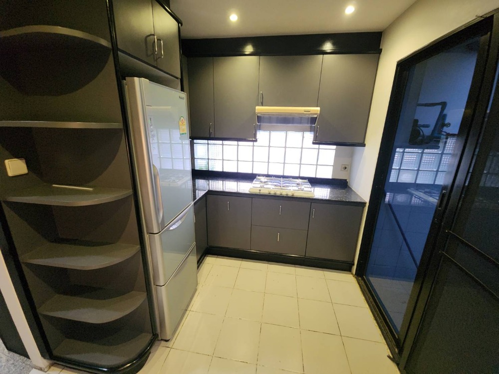 For RentTownhomeSukhumvit, Asoke, Thonglor : Townhome for rent Pridi Banomyong 26 Sukhumvit 71