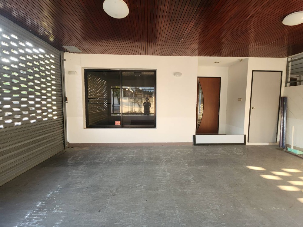 For RentTownhomeSukhumvit, Asoke, Thonglor : Townhome for rent Pridi Banomyong 26 Sukhumvit 71