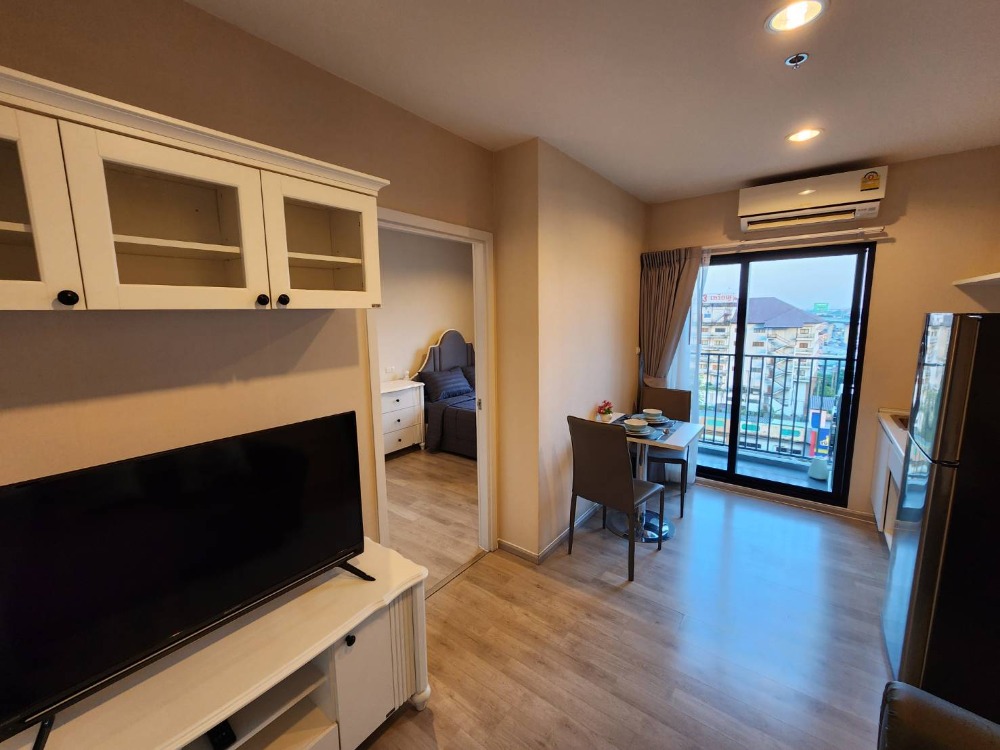 For RentCondoNonthaburi, Bang Yai, Bangbuathong : **The room is empty. Front-loading washing machine ** For rent, Plum Central Phase 2 !!Real picture of the room, real sound, kind owner!! East view SN490.37