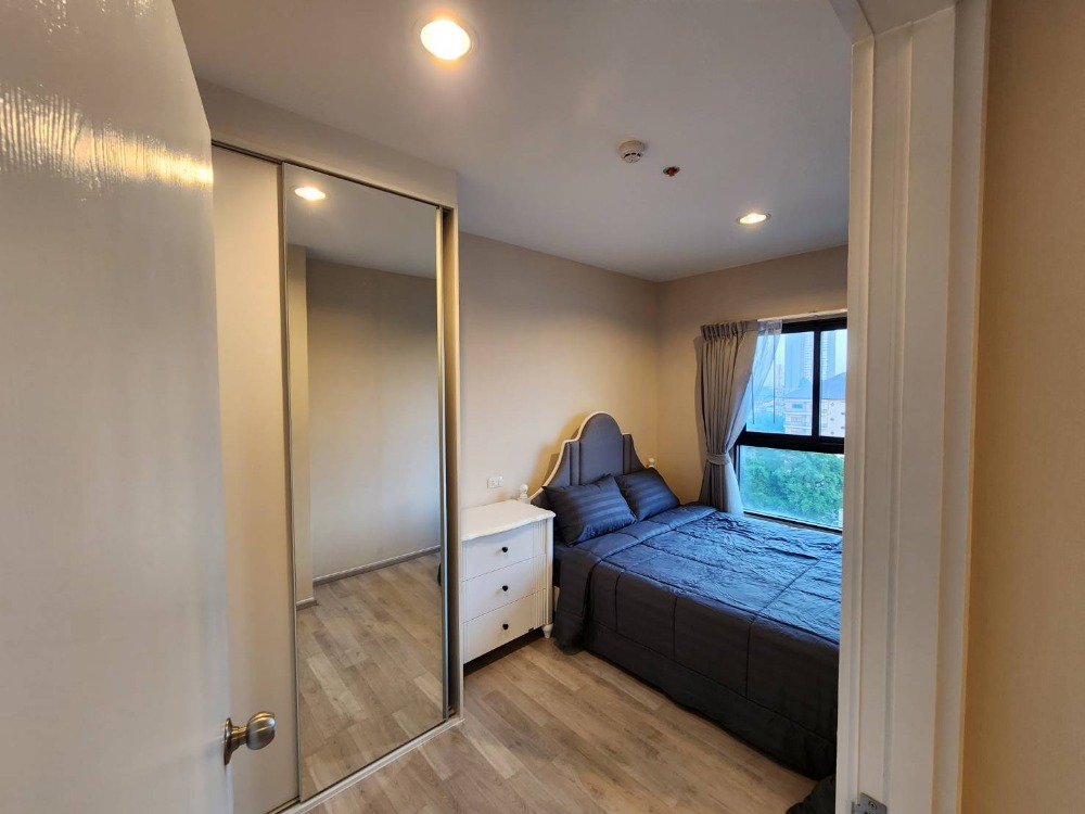 For RentCondoNonthaburi, Bang Yai, Bangbuathong : **The room is empty. Front-loading washing machine ** For rent, Plum Central Phase 2 !!Real picture of the room, real sound, kind owner!! East view SN490.37