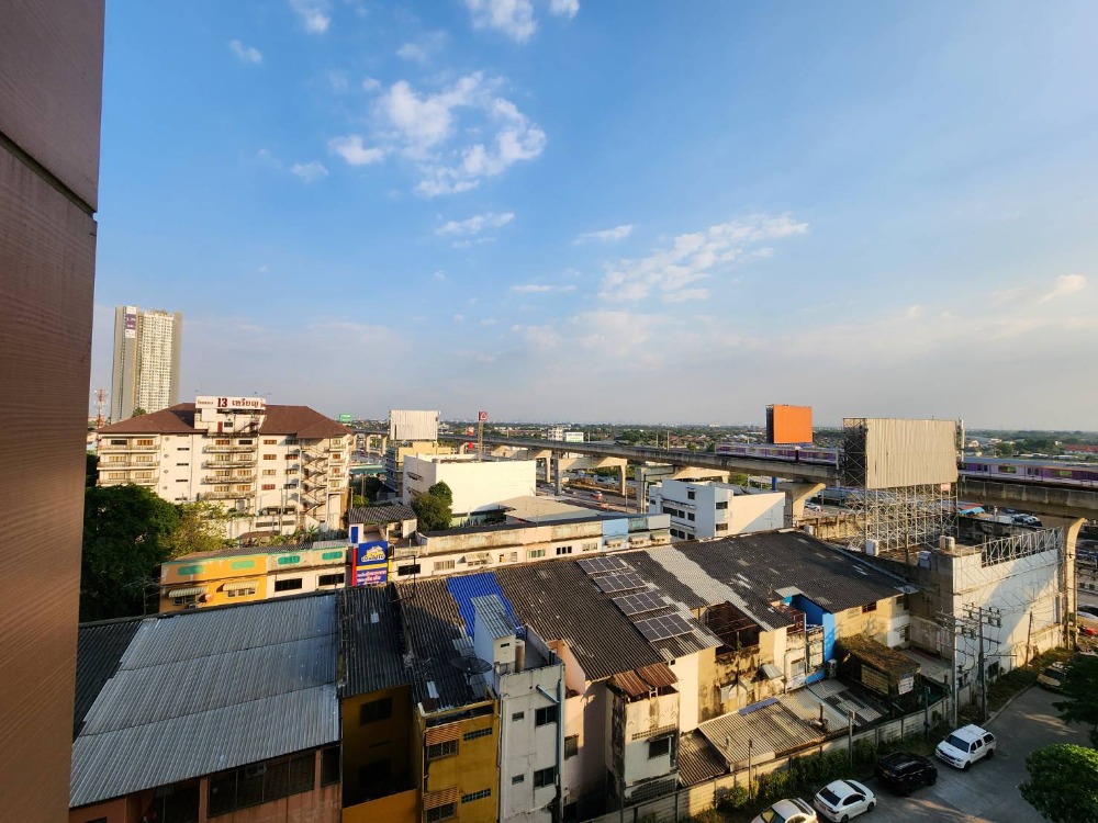 For RentCondoNonthaburi, Bang Yai, Bangbuathong : **The room is empty. Front-loading washing machine ** For rent, Plum Central Phase 2 !!Real picture of the room, real sound, kind owner!! East view SN490.37