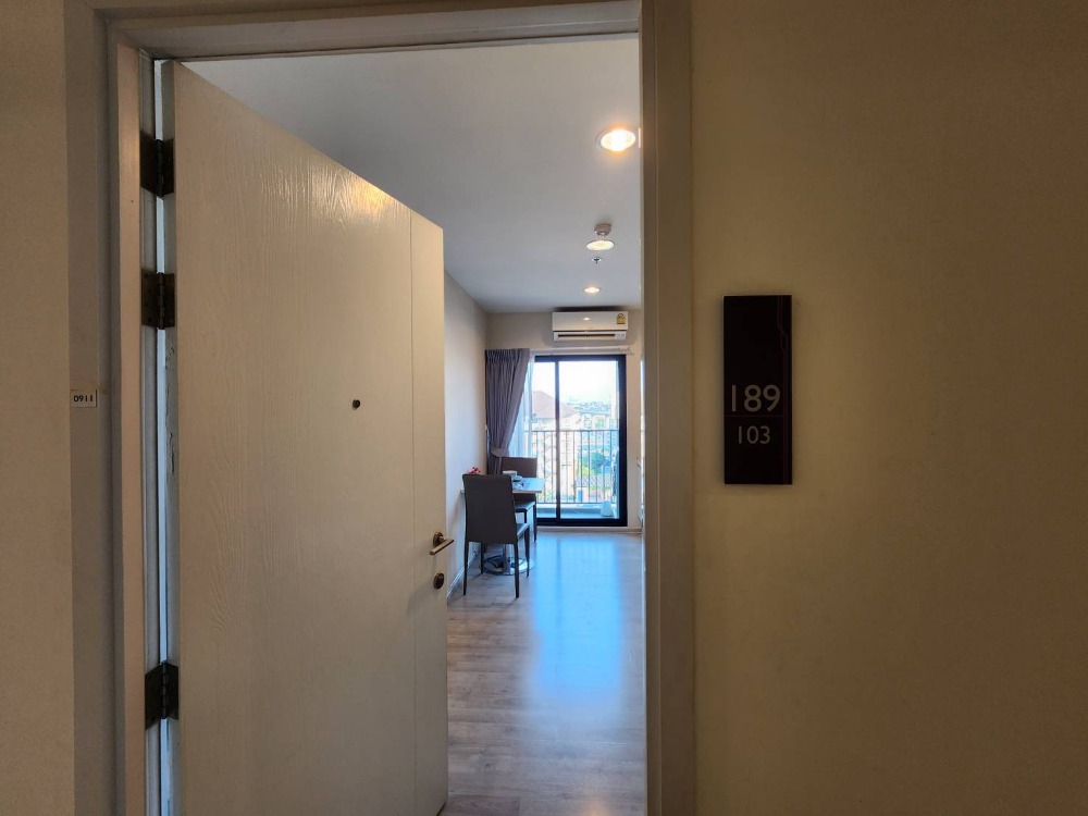 For RentCondoNonthaburi, Bang Yai, Bangbuathong : **The room is empty. Front-loading washing machine ** For rent, Plum Central Phase 2 !!Real picture of the room, real sound, kind owner!! East view SN490.37