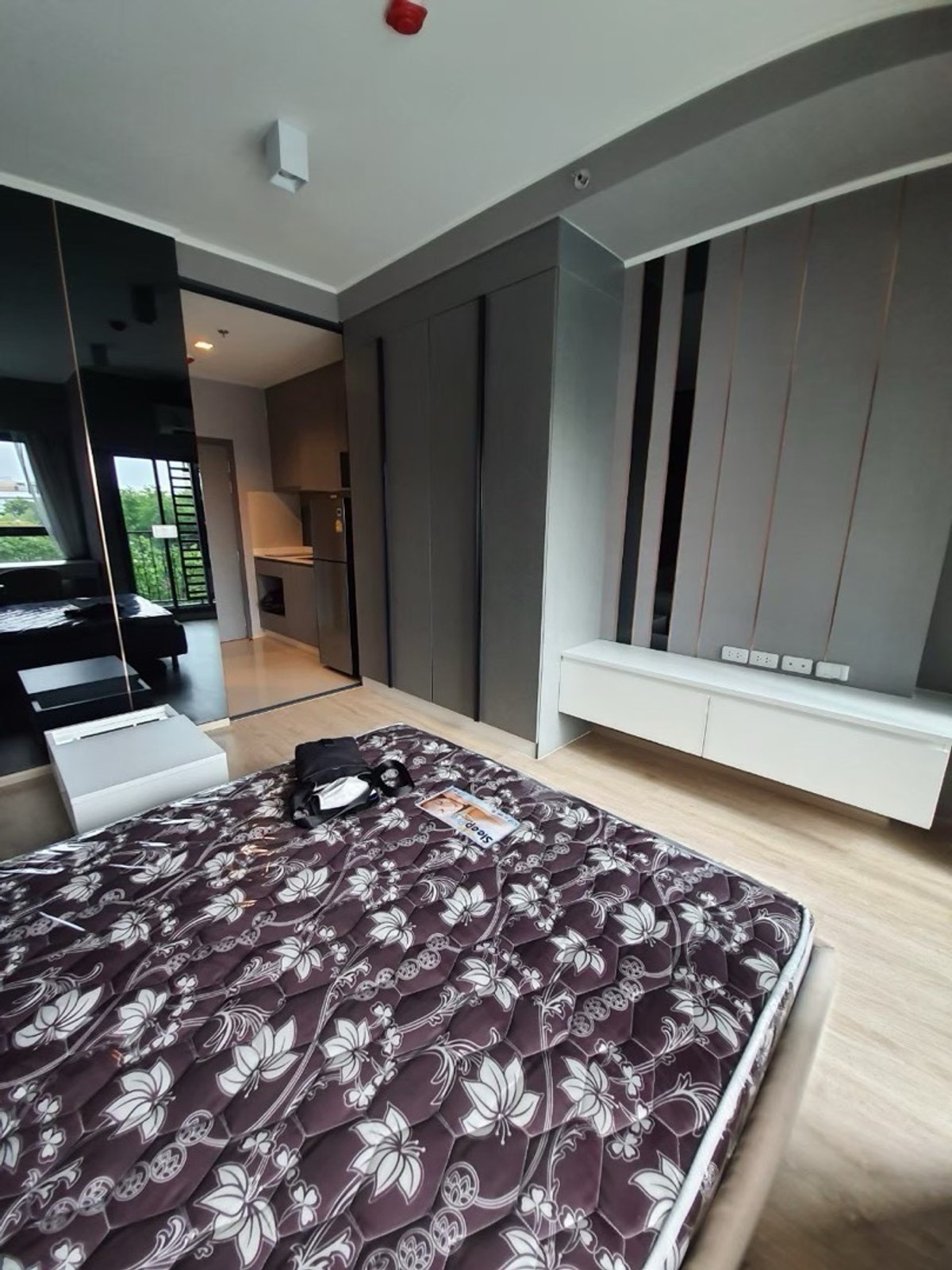 ให้เช่าคอนโดพระราม 9 เพชรบุรีตัดใหม่ RCA : 🔥ให้เช่าห้องใหม่ Ideo New Rama 9 เฟอร์ครบพร้อมเข้าอยู่🔥