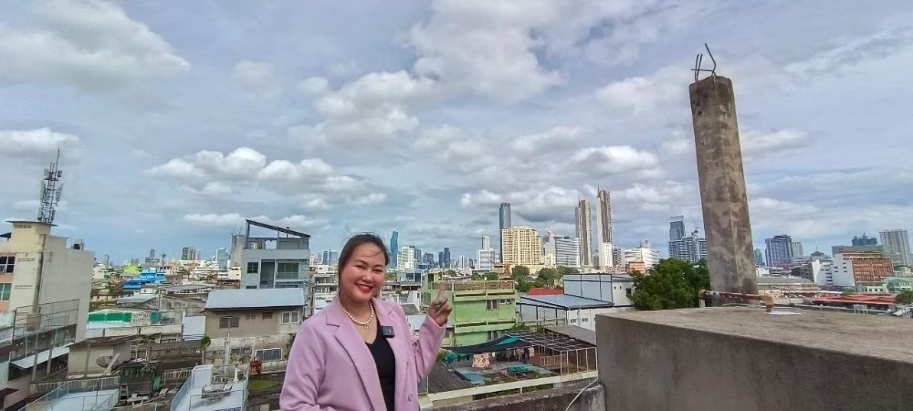 ขายอาคารพาณิชย์เยาวราช บางลำพู : ขายถูกตึก 2 คูหา แปลงมุม 350 เมตรถึงท่าเรือราวงศ์ พท . 54 ตร.ว. 9.00 x 24.00 ด้านหน้า 4 ชั้น รวมดาดฟ้า ด้านหลัง 7 ชั้น รวมดาดฟ้า บนถนน ทรงวาด แหล่งธุรกิจ ทำเลดี เหมาะค้าขาย ME-060