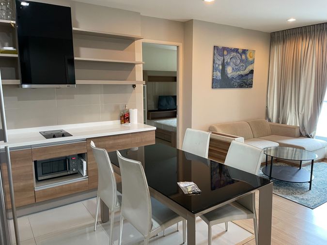 ให้เช่าคอนโดอ่อนนุช อุดมสุข : Rhythm S.50 60 sq.m. 2 Bed 2 Bath 9.5 MB please add LlNE lD @806qphgn o8415o5483