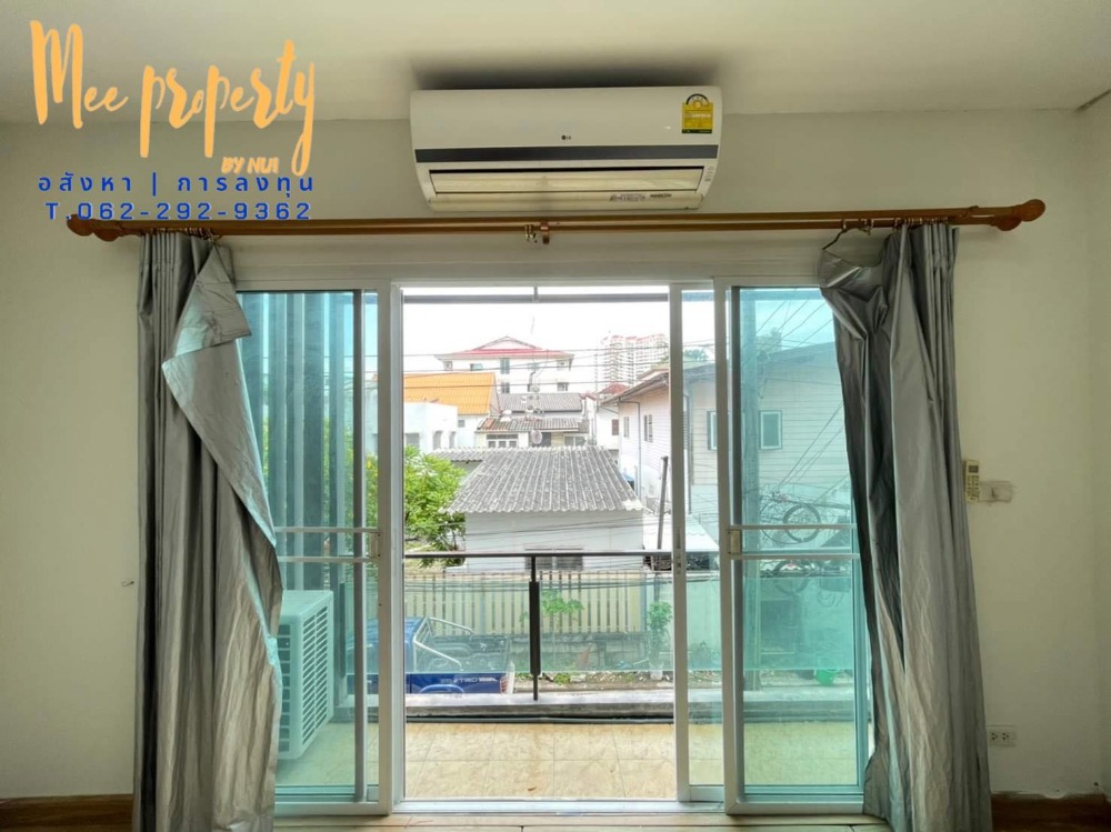 ขายทาวน์โฮมลาดพร้าว101 แฮปปี้แลนด์ : ทาวน์​โฮม​ 3 ชั้น / ลาดพร้าว , รามคำแหง ขายพร้อมผู้เช่า พท.16.4 ตร.ว. 120 ตร.ม. 3 นอน 3 น้ำ ME-030