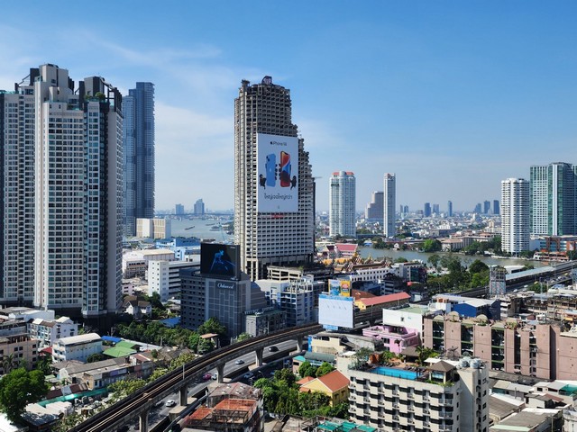 For SaleCondoSathorn, Narathiwat : Condo for sale, Noble Revo Silom, size 55.4 sq m, 21st floor, river view, near BTS Surasak.