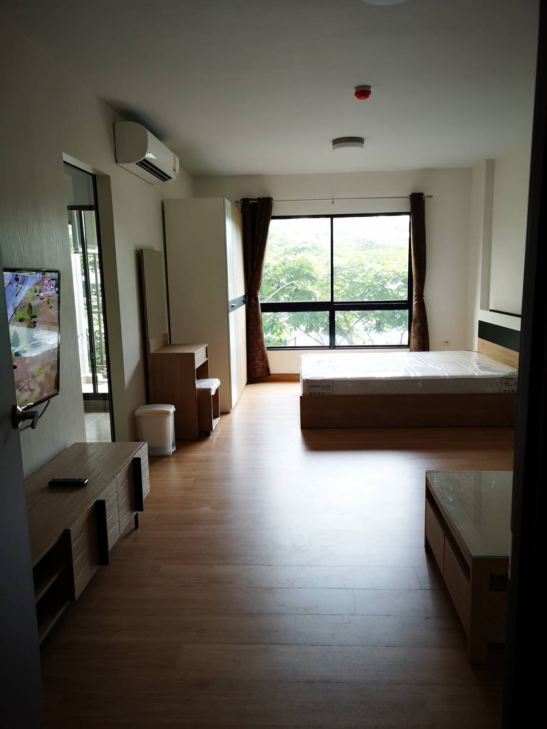 ให้เช่าคอนโดเกษตรศาสตร์ รัชโยธิน : ให้เช่า ขนาด 33 ตรม. ชั้น3 ทิศตะวันออก เฟอร์ครบ พร้อมอยู่