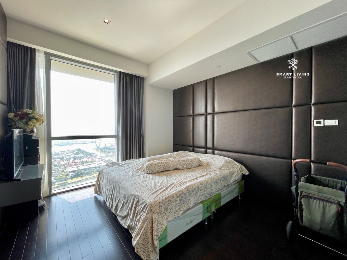 For SaleCondoRama3 (Riverside),Satupadit : Sell with tenant til Dec 26
Luxury Riverside Condo with Stunning View of Chao Phraya River,  2 large balconies with panoramic river views