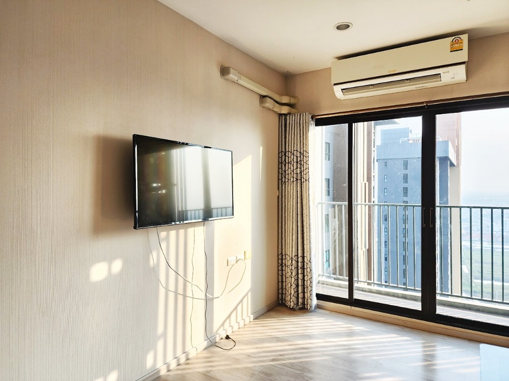 0115 ให้เช่า Plum Condo Central Station เฟส 1 ชั้น 34 ห้องสวยพร้อมอยู่ Loading...