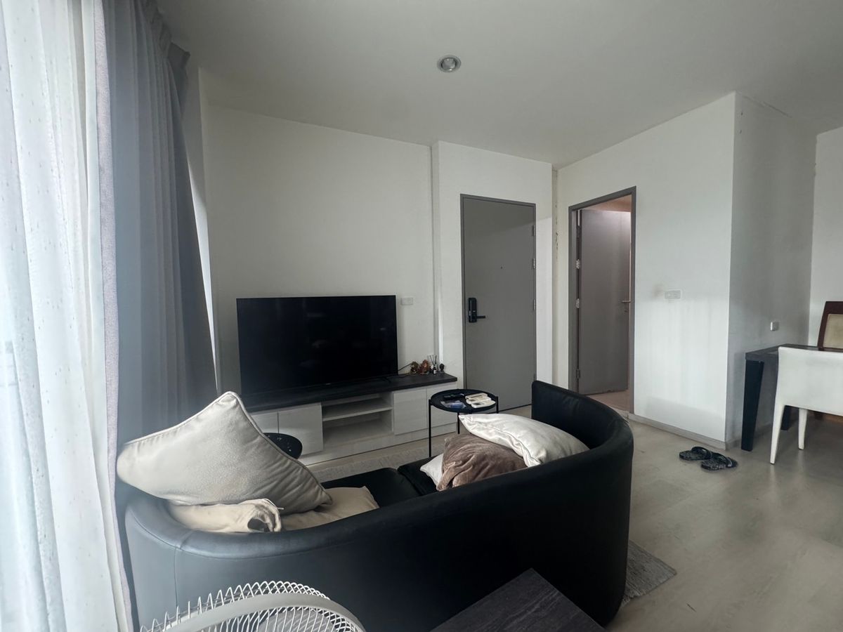 ให้เช่าคอนโดรัชดา ห้วยขวาง : ถูกสุดที่เคยมี ! [ For Rent ]  - ห้องใหญ่📍 Life รัชดาภิเษก 2 ห้องนอน 65 ตร. เพียง 23 ,000 เท่านั้น 🔥 ถูกกว่าห้องเล็ก นัดชมได้ :📞 ติดต่อ 081-1526154 Agent / ระเบียงกว้าง ใกล้ MRT ห้วยขวาง 