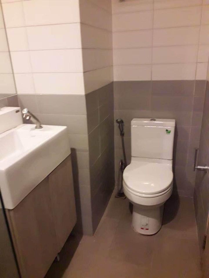 For RentCondoRatchathewi,Phayathai : Ideo Mobi Payathai 1 Bed 22 sq.m.  Eng 中 日 Please add LINE ID @806qphgn o8415o5483