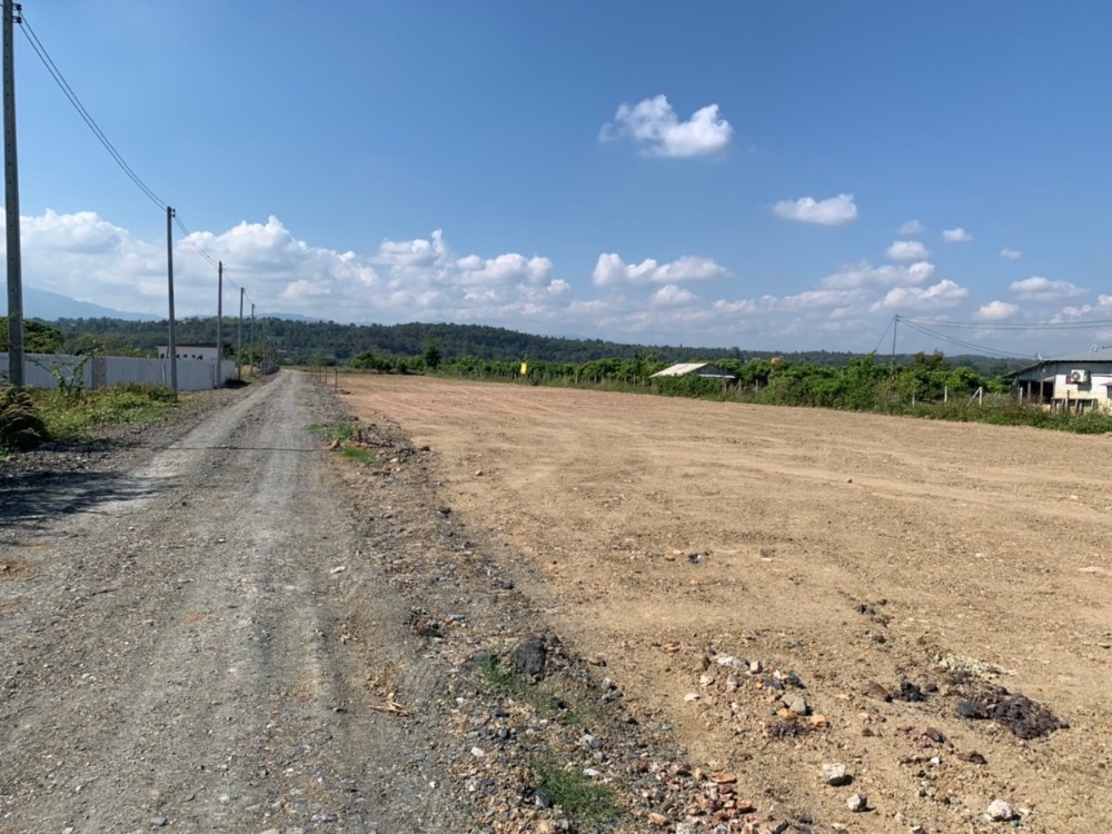 ขายที่ดินเชียงใหม่ : ขาย ที่ดิน 348 ตารางวา (3 งาน) ถมแล้ว ตำบลขี้เหล็ก อำเภอแม่ริม จังหวัดเชียงใหม่