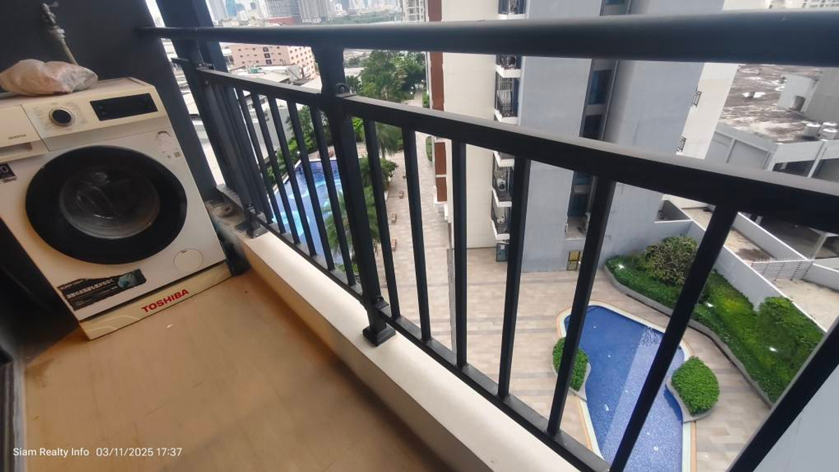 For RentCondoRatchadapisek, Huaikwang, Suttisan : Artisan Ratchada Condo for rent near MRT Huai Khwang  MRT Rama 9 Bangkok