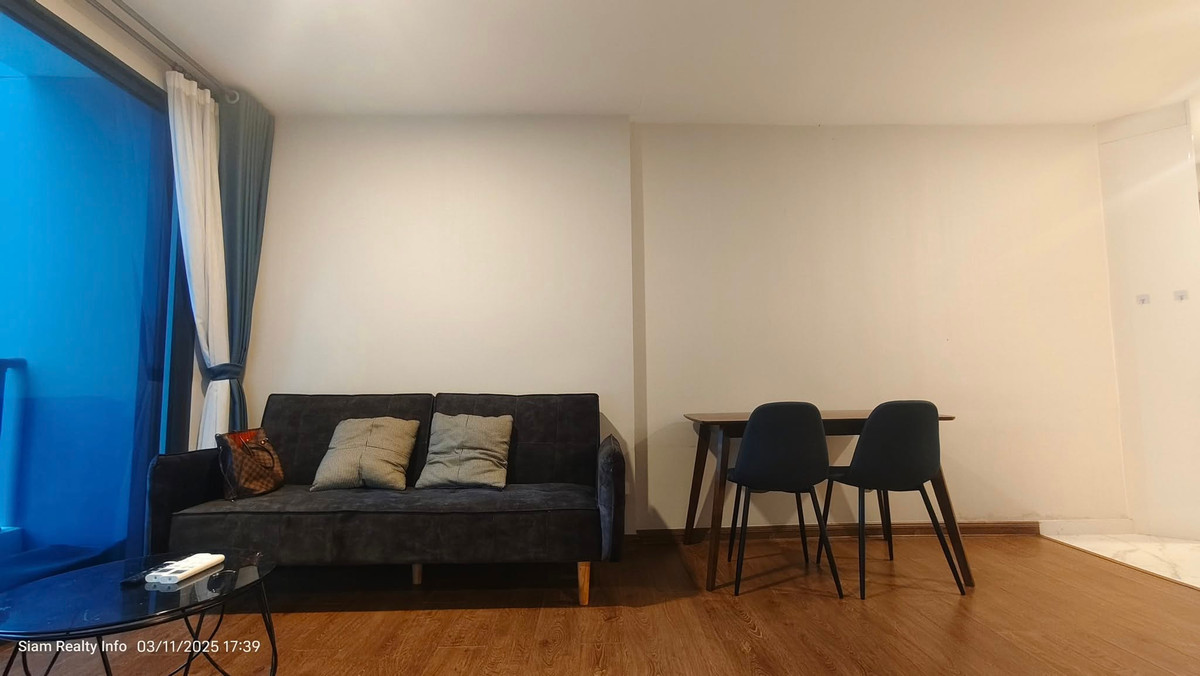 For RentCondoRatchadapisek, Huaikwang, Suttisan : Artisan Ratchada Condo for rent near MRT Huai Khwang  MRT Rama 9 Bangkok