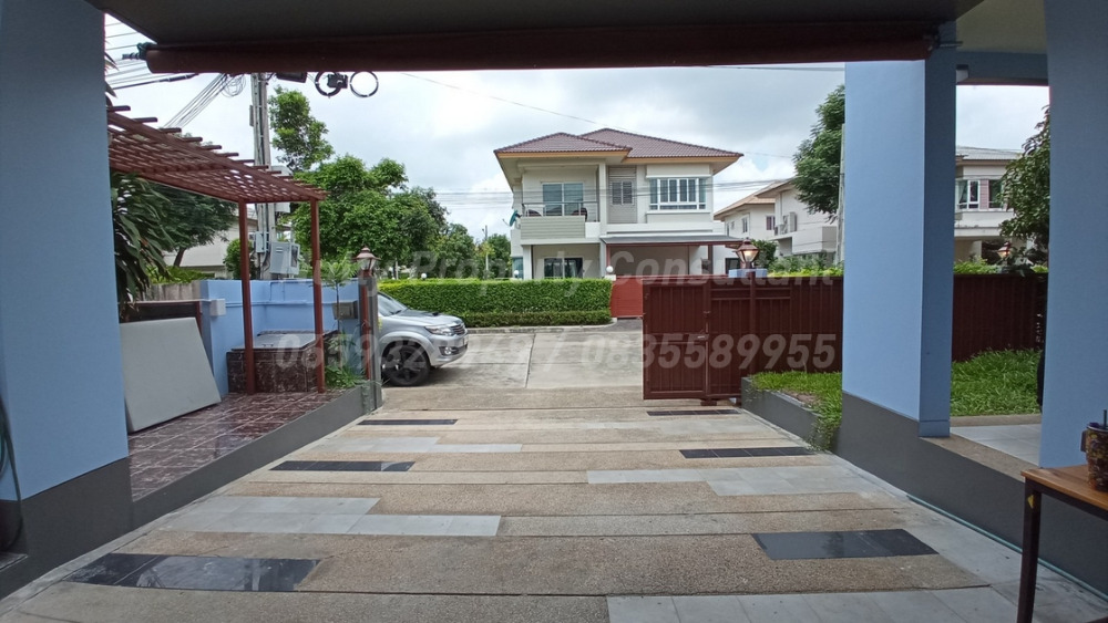 For SaleHouseLadkrabang, Suwannaphum Airport : Single House Burasiri On Nut Bangna styles resort area 52.5 square wah newly renovated