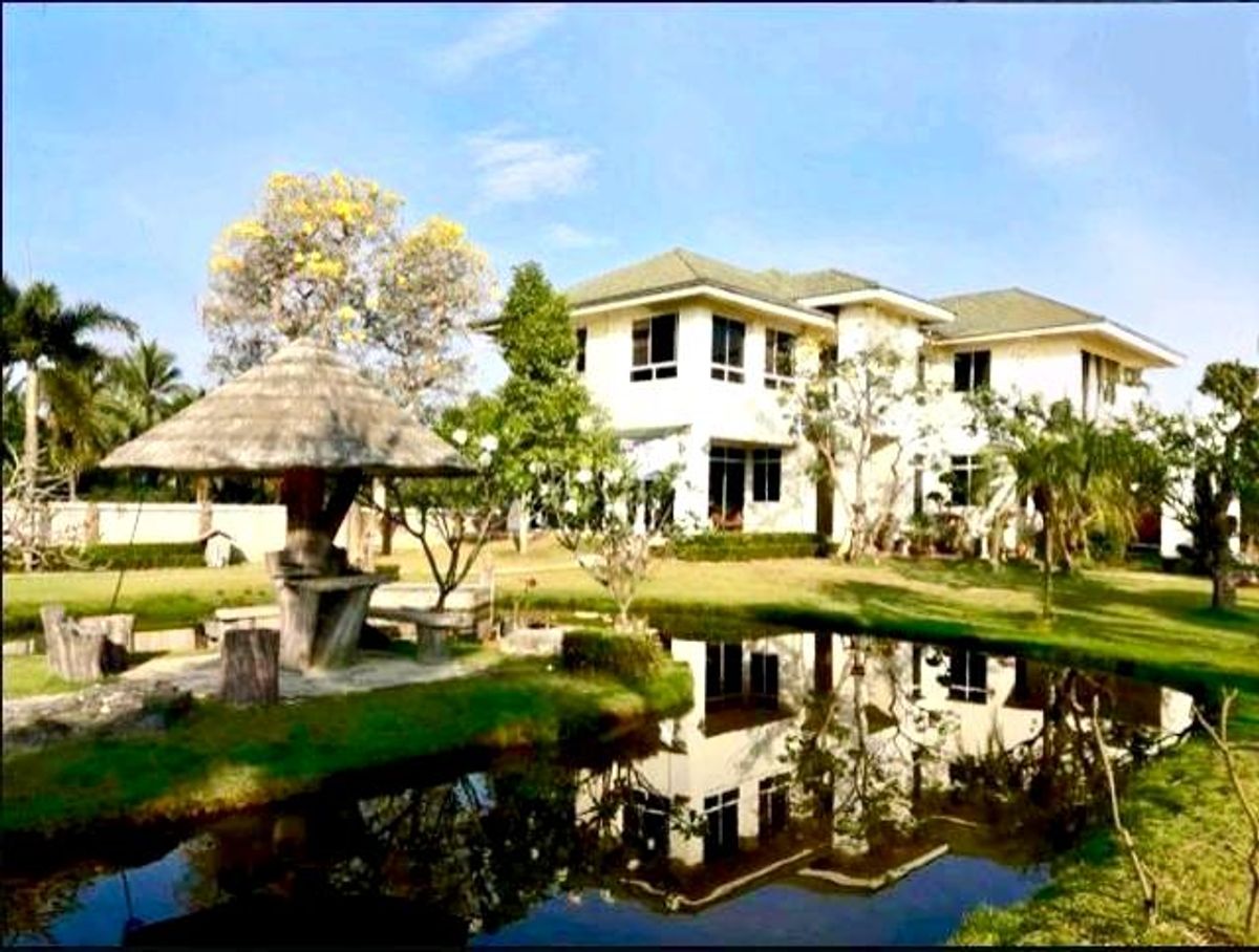 ขายบ้านมหาชัย สมุทรสาคร : บ้านสวนสวย ร่มรื่น ติดแม่น้ำท่าจีน กระทุ่มแบน สมุทรสาคร 5ไร่ 26 ตารางวา