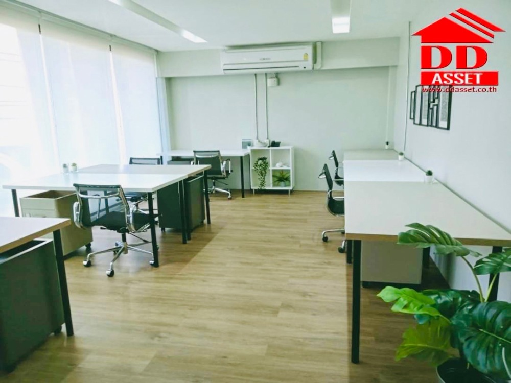 ให้เช่าสีลม ศาลาแดง บางรัก : ให้เช่าออฟฟิศเซอร์วิท Co Working Space สีลม btsช่องนนทรี ราคาดี รวมน้ำไฟ จดทะเบียนบริษัทได้ Serviced Office for Rent in Silom includes electric and furniture Company Registration
