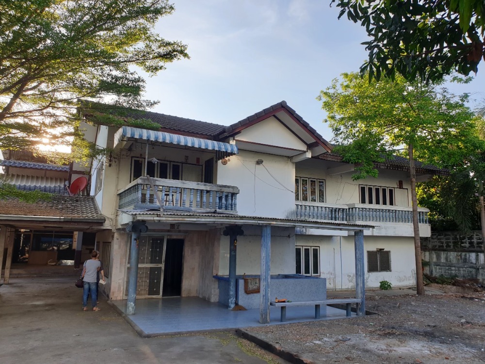 ขายบ้านบางแค เพชรเกษม : บ้านเดี่ยว 2 ชั้น อินทาปัจ 9/4 เพชรเกษม 69 พื้นที่ 200 ตารางวา 5/11/67