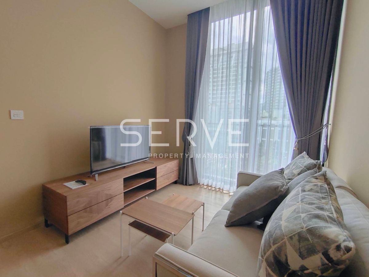 For RentCondoSukhumvit, Asoke, Thonglor : Nice Decorate 1 Bed 34 sq.m. Close to BTS Asok & MRT Sukhumvit 500 m. at Noble BE19 Condo / For Rent