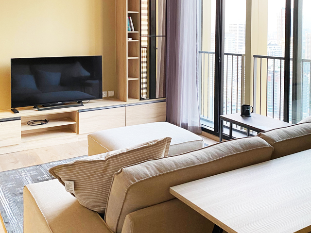For SaleCondoSukhumvit, Asoke, Thonglor : 🔥11.34 MB🔥 - Corner Unit 1 Bed Large room High Fl. 25+ Close to BTS Asok and MRT Sukhumvit 550 m. at Noble BE19 Condo / For Sale