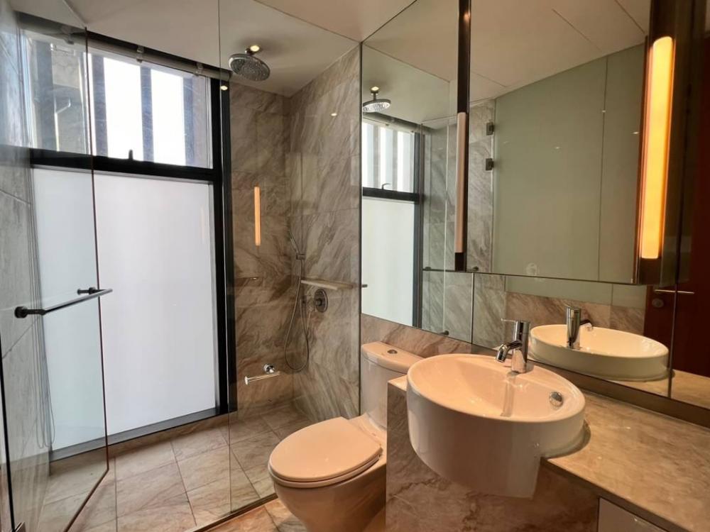 ขายคอนโดสาทร นราธิวาส : ( UL23070618 ) Tel/Line 096-2479369 , ขาย เดอะเมท สาทร 3 ห้องนอน 4 ห้องน้ำ 1 ห้องแม่บ้าน 197 ตร.ม. ชั้นสูง ห้องสวย สภาพดีมาก ✨✨