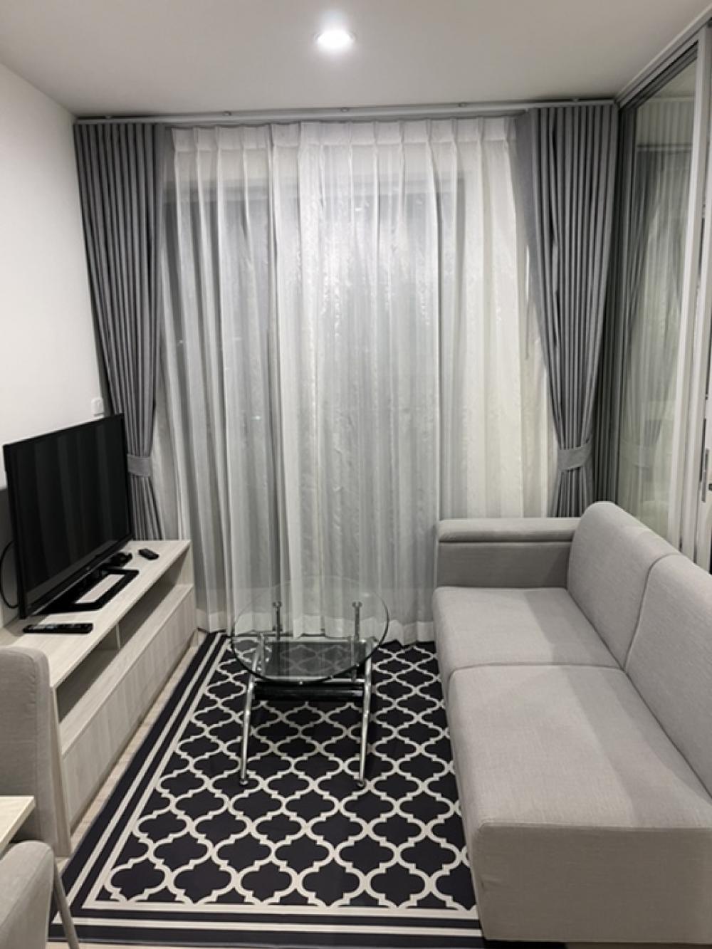 For RentCondoChaengwatana, Muangthong : Brand New Condo for rent, Niche Mono Chaengwattana, 9th floor, good view, quiet, not hot, 1 bedroom, 1 bathroom, room size 33 sq m, fully furnished.