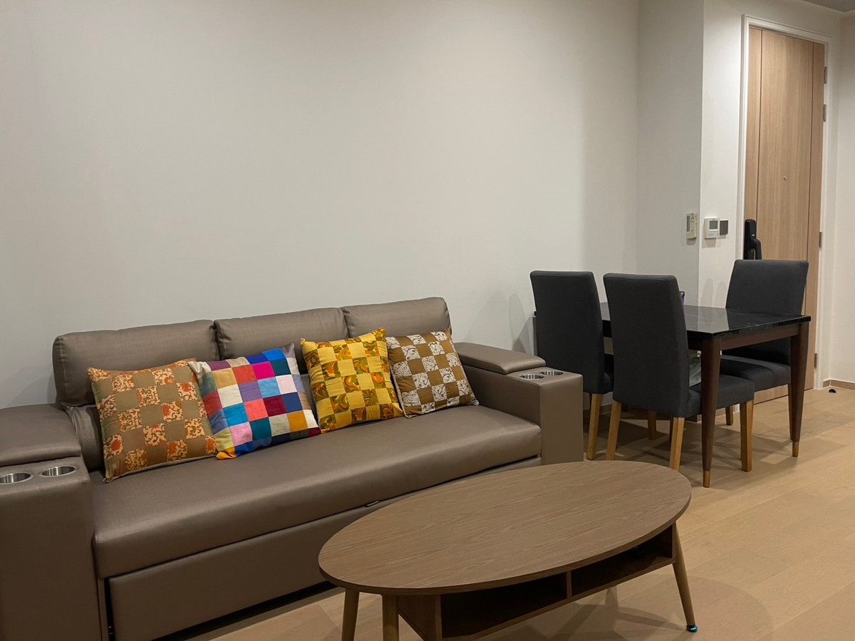 ให้เช่าคอนโดสาทร นราธิวาส : เช่า Anil Sathorn 12 1นอน 1น้ำ ห้องหัวมุม