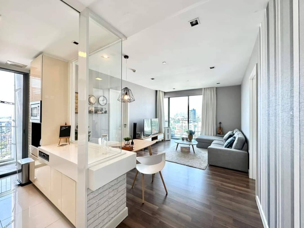 ขายคอนโดอ่อนนุช อุดมสุข : วิวเมือง ห้องสวย คอนโดติดBTSปุณณวิถี (ขายพร้อมคนเช่า)