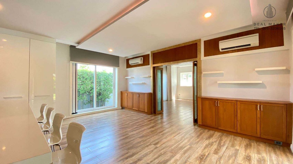For RentHousePattanakan, Srinakarin : Luxury 2-storey detached house for rent, Panya Village, Phatthanakan 30, just 10 minutes from Thonglor.