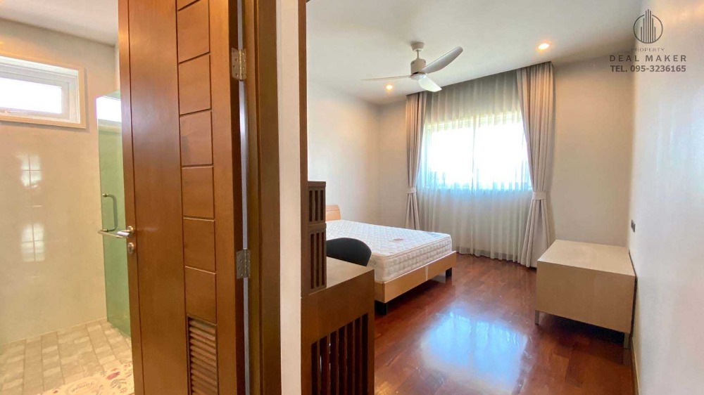 For RentHousePattanakan, Srinakarin : Luxury 2-storey detached house for rent, Panya Village, Phatthanakan 30, just 10 minutes from Thonglor.