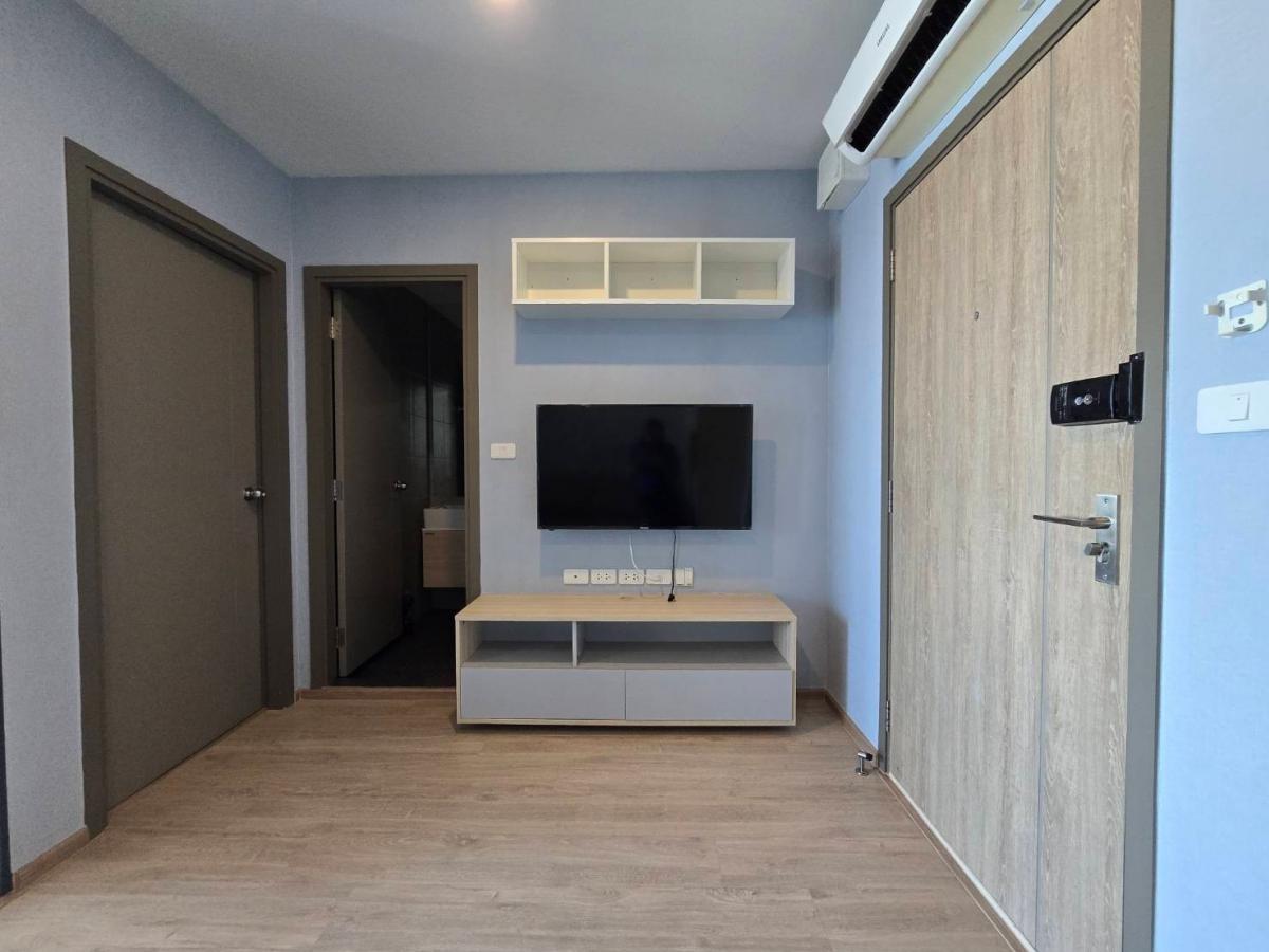 For RentCondoBangna, Bearing, Lasalle : Owner Post for rent Ideo O2 1bedroom, Building B, high floor, north side, closed kitchen, 15,000 per month, fully furnished, ready to move in.