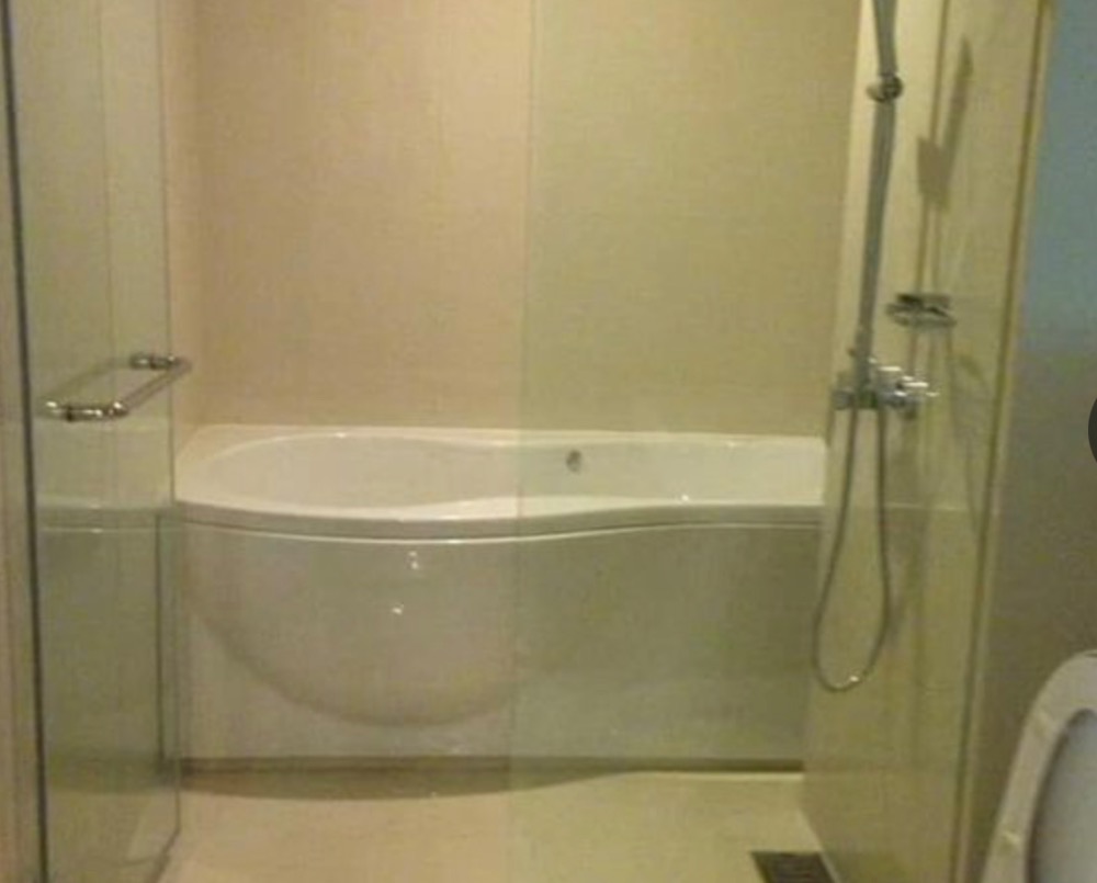 ให้เช่าคอนโดสุขุมวิท อโศก ทองหล่อ : Ivy Thonglor 1 Bed 43 sq.m. 20,999 B 6.5 MB Eng 中 日 Please add LINE ID @806qphgn o8415o5483