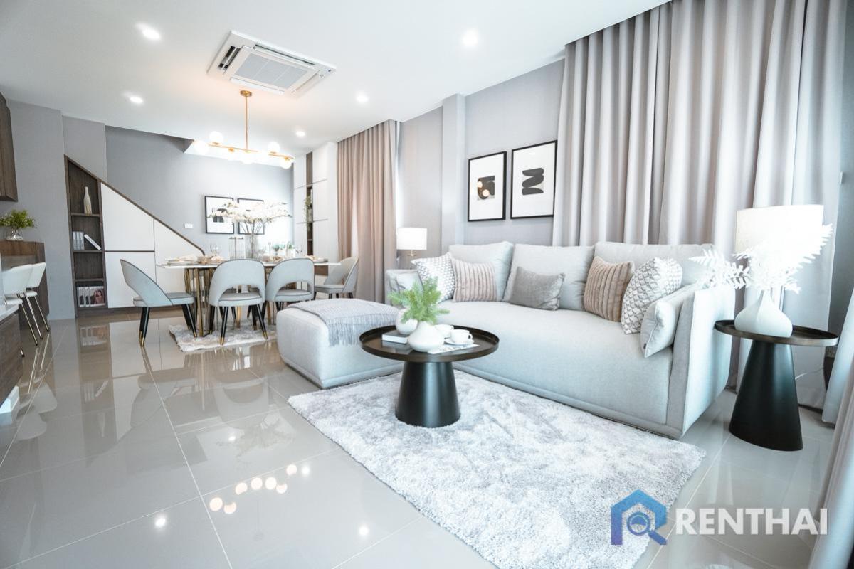 For SaleHousePattaya, Bangsaen, Chonburi : Brand new 2storey modern tropical house for sale