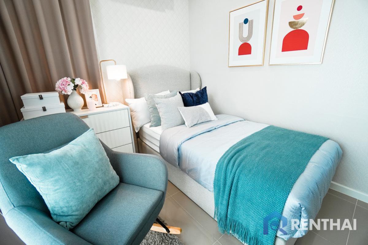 For SaleHousePattaya, Bangsaen, Chonburi : Brand new 2storey modern tropical house for sale