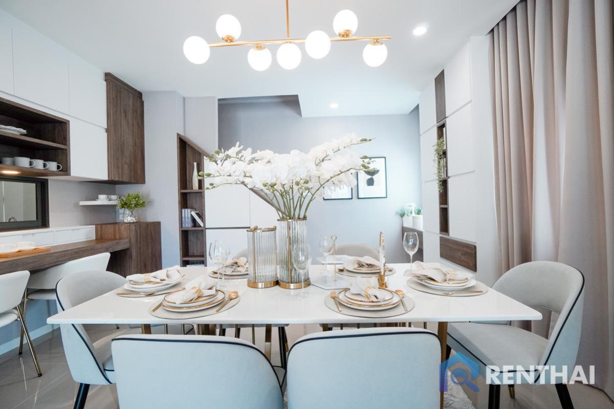 For SaleHousePattaya, Bangsaen, Chonburi : Brand new 2storey modern tropical house for sale