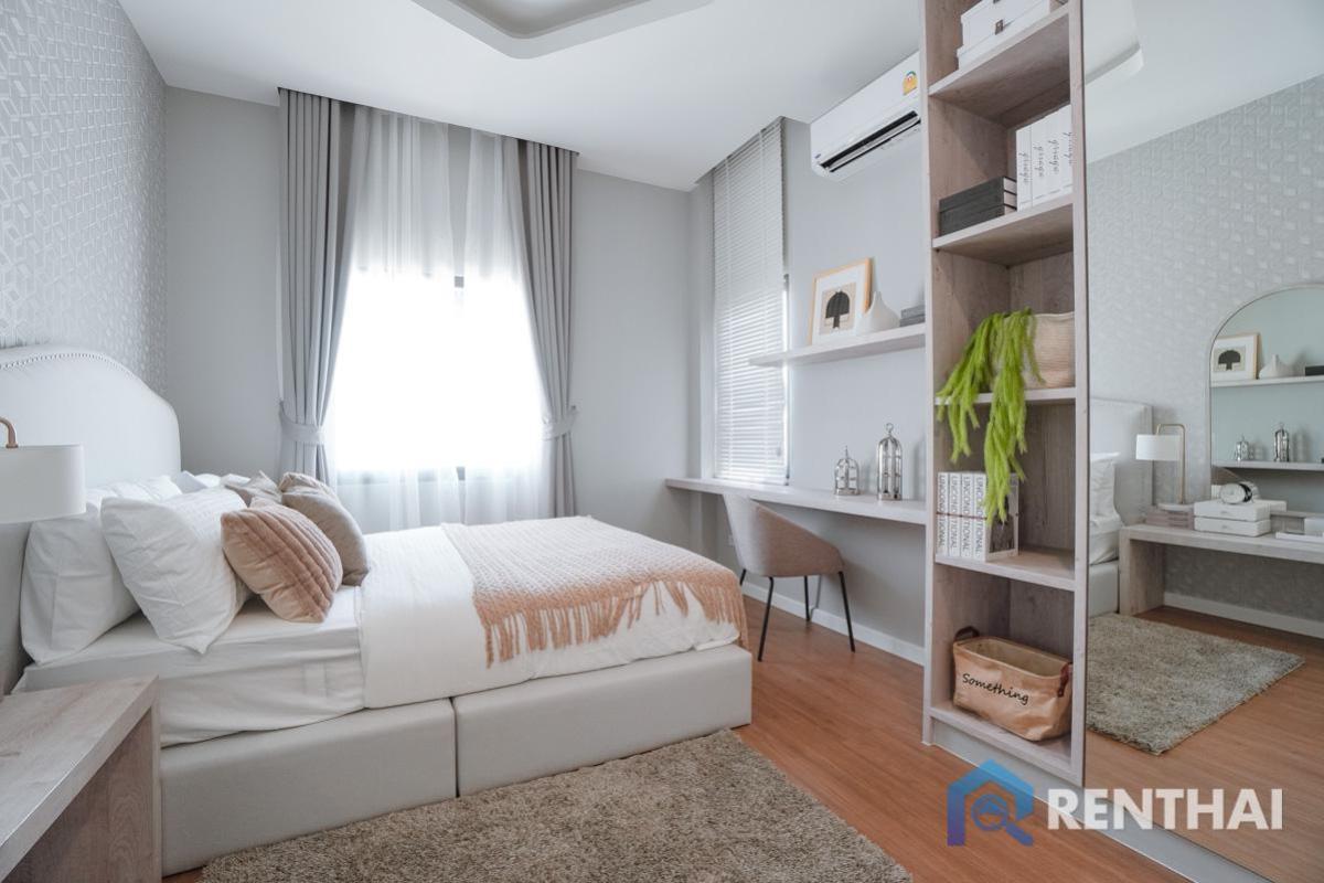 For SaleHousePattaya, Bangsaen, Chonburi : Brand new 2storey modern tropical house for sale