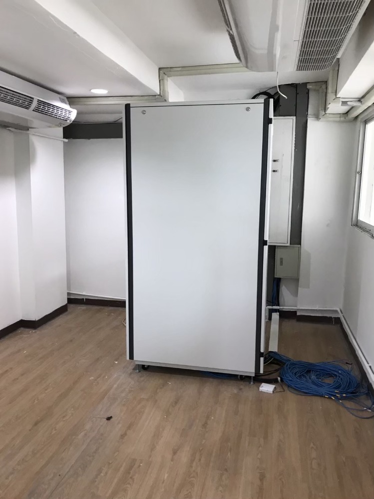 ให้เช่าอาคารพาณิชย์พระราม 2 บางขุนเทียน : ให้เช่า อาคาร 3 คูหา 4 ชั้น 1500 ตรม. ติดถนนพระราม 2 จอมทอง