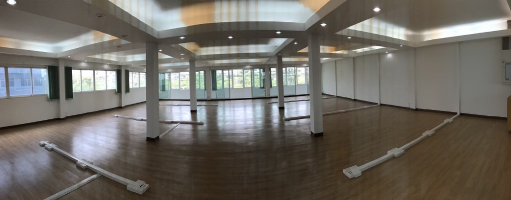 ให้เช่าอาคารพาณิชย์พระราม 2 บางขุนเทียน : ให้เช่า อาคาร 3 คูหา 4 ชั้น 1500 ตรม. ติดถนนพระราม 2 จอมทอง