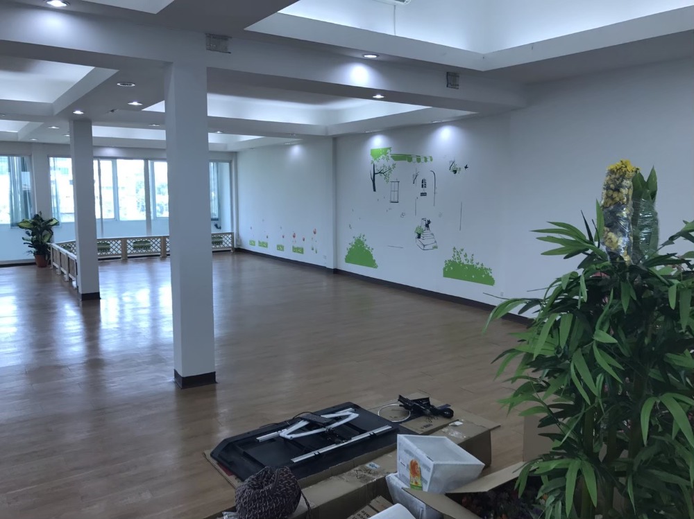 ให้เช่าอาคารพาณิชย์พระราม 2 บางขุนเทียน : ให้เช่า อาคาร 3 คูหา 4 ชั้น 1500 ตรม. ติดถนนพระราม 2 จอมทอง