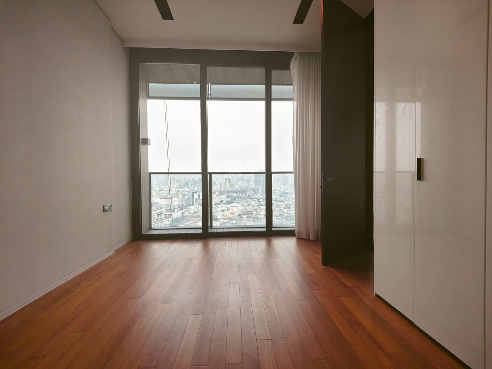 ขายคอนโดวงเวียนใหญ่ เจริญนคร : ขาย Banyan Tree Residences Riverside Bangkok 1ห้องนอน 79ตรม วิวแม่น้ำเจ้าพระยา คอนโดใกล้ไอคอนสยาม ห้องใหม่ มือหนึ่ง ฟรีค่าส่วนกลาง 5ปี บัตรกำนัลเฟอร์นิเจอร์ตกแต่งห้อง