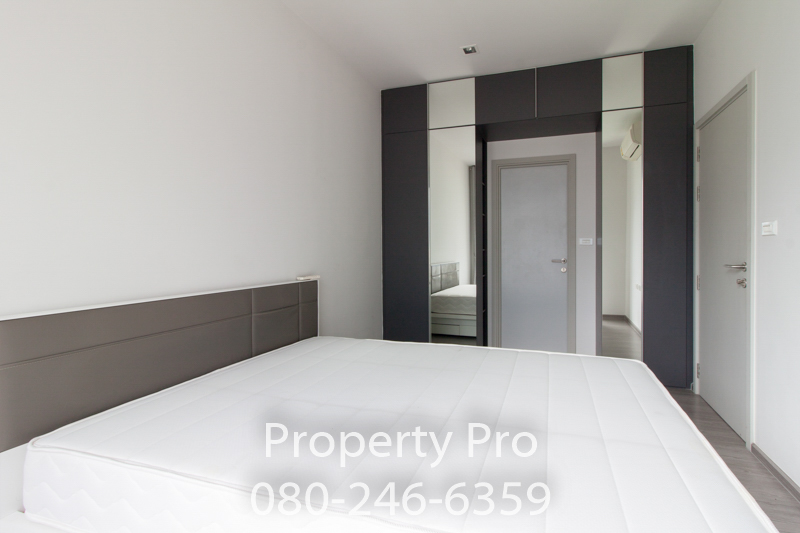 For SaleCondoWongwianyai, Charoennakor : Condo for Sale Nye by Sansiri 36 sqm 1 bedroom Fully-furnished Near BTS Wongwian Yai Sathorn Taksin Thaphra : MF23S-009