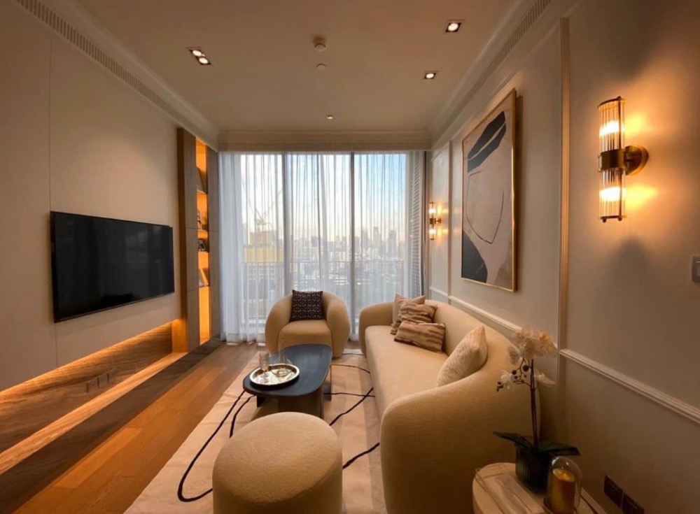 ให้เช่าคอนโดวิทยุ ชิดลม หลังสวน : ให้เช่าคอนโด 28 ชิดลม 1 ห้องนอน 1 ห้องน้ำ ขนาด 58 ตรม. ชั้น 14