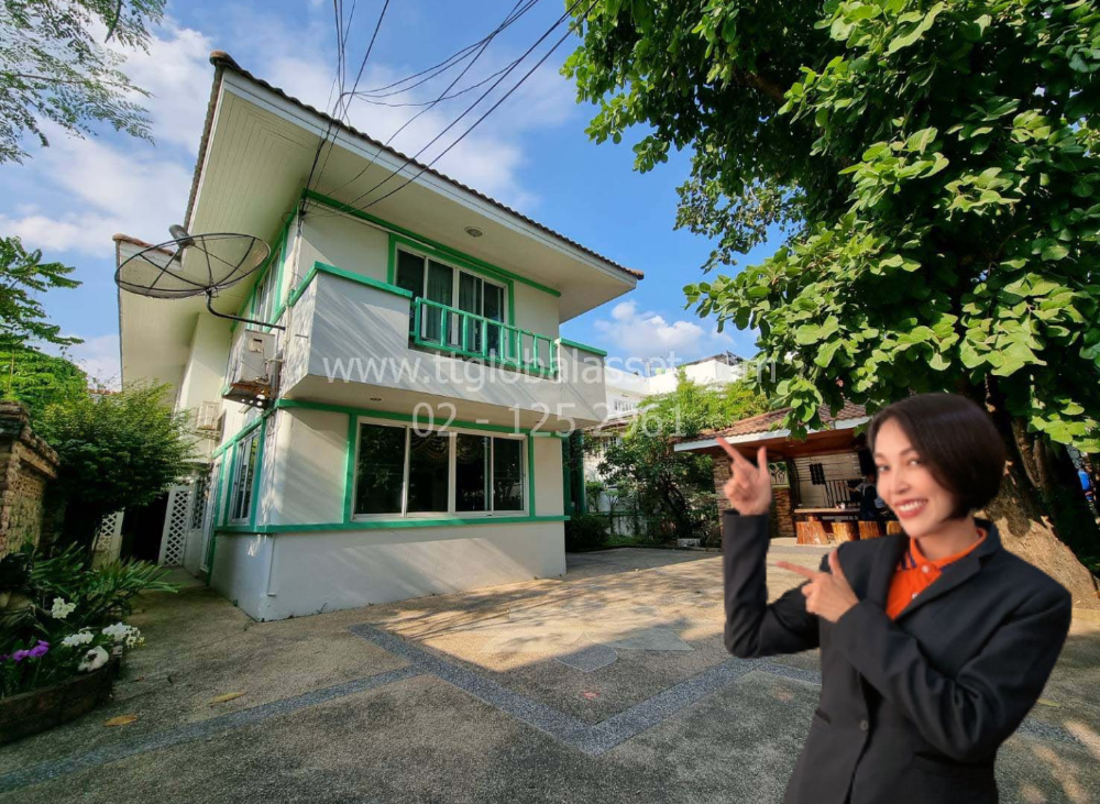 For SaleHouseRamkhamhaeng, Hua Mak : Single house 106 square wa. Suan Son Ramkhamhaeng 60