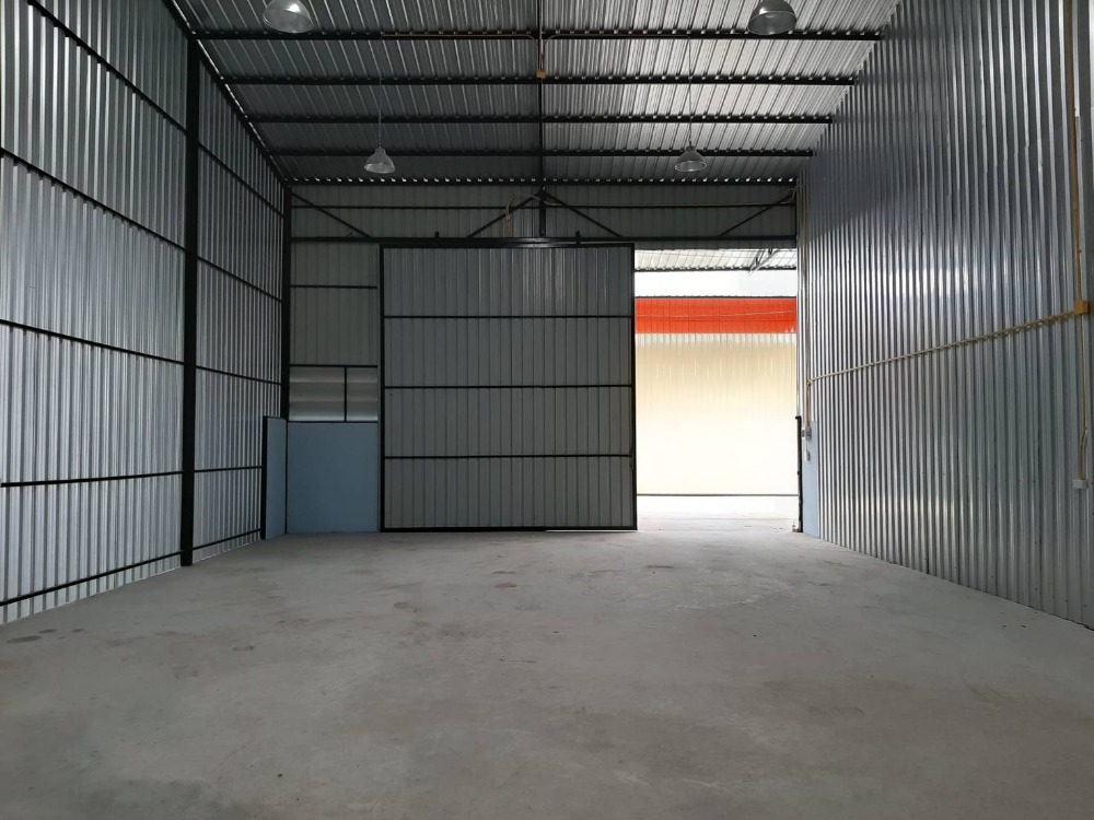 For RentWarehouseRama5, Ratchapruek, Bangkruai : Warehouse for rent, 110 sq m. and 150 sq m., near Ratchaphruek Road (Bang Kruai - Sai Noi Road), Rama 5 Circle, Nonthaburi.