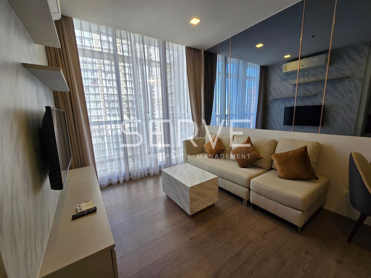 For RentCondoSukhumvit, Asoke, Thonglor : 🔥Nice Room 1 Bed High Fl. 15+ Good Location Close to BTS Phrom Phong and The Emporium at Park 24 or Park Origin Phrom Phong Condo / For Rent