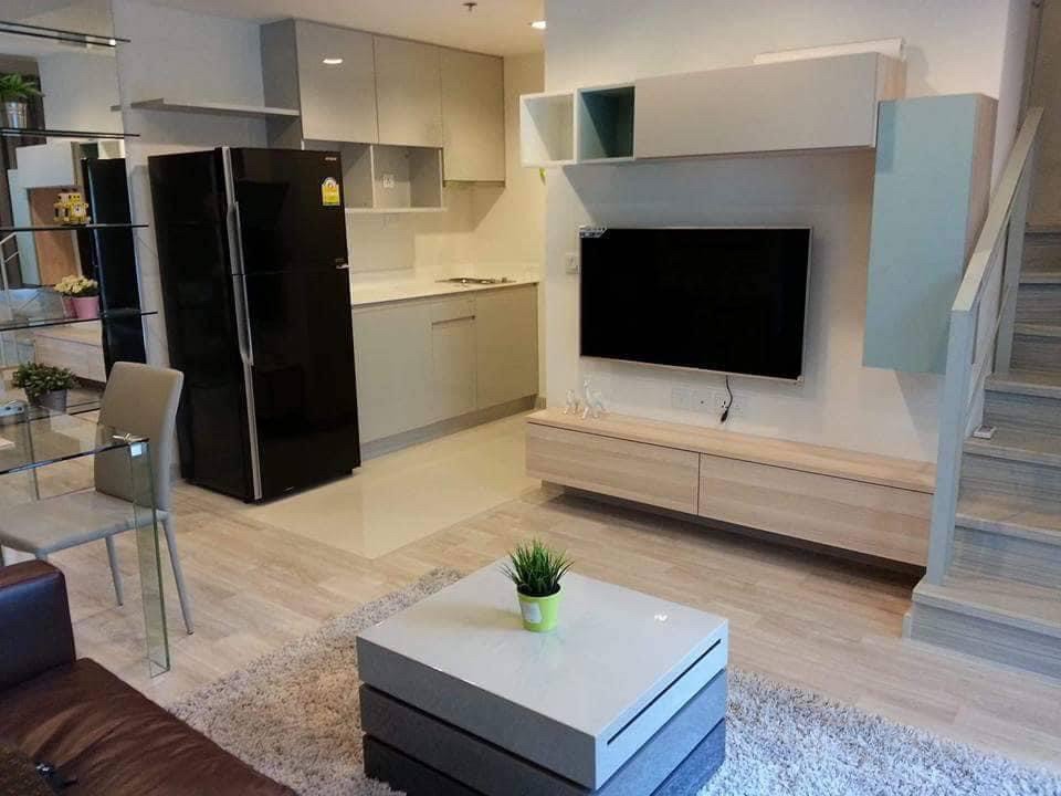 ให้เช่าคอนโดพระราม 9 เพชรบุรีตัดใหม่ RCA : 🔥#MT2404_261🔥ด่วน  ( Duplex 1bed/1bath )	 ให้เช่า คอนโด ไอดีโอ โมบิ พระราม 9 ✅เครื่อง​ใช้​ไฟฟ้า​ เฟอร์นิเจอร์​ครบ 