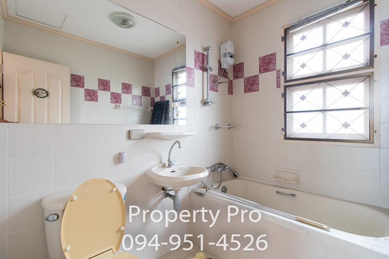 For SaleHousePathum Thani,Rangsit, Thammasat : House for Sale Chaiyapruek Rangsit Khlong 2 Area 50 sqw 3 bedroom Near Don Mueang, Lam Lukka, Sai Mai, Saphan Mai : EL23S-041