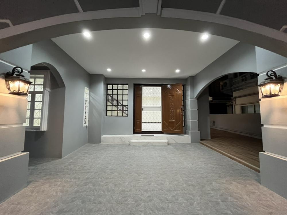 ให้เช่าบ้านปิ่นเกล้า จรัญสนิทวงศ์ : เช่าบ้านเดี่ยว ม.ธาริณีปิ่นเกล้า ใกล้เซ็นทรัล 500 เมตร บรมราชชนนี 19 โครงการแลนด์แอนด์เฮ้าส์